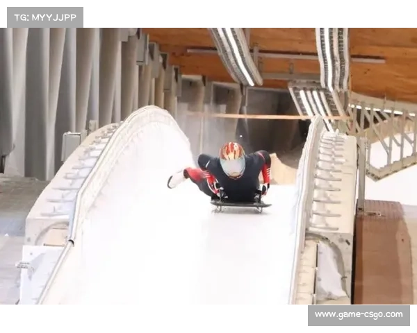 钢架雪车亚洲杯延庆站开赛，选手挑战“冰上F1”